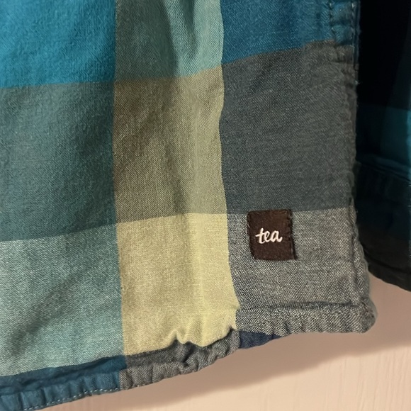 Tea Collection Button-Up Shirt - Picture 6 of 6